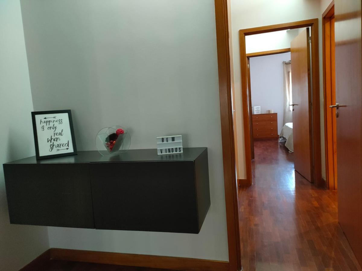 House4U Apartment บีลาโนวาเดกายา ภายนอก รูปภาพ