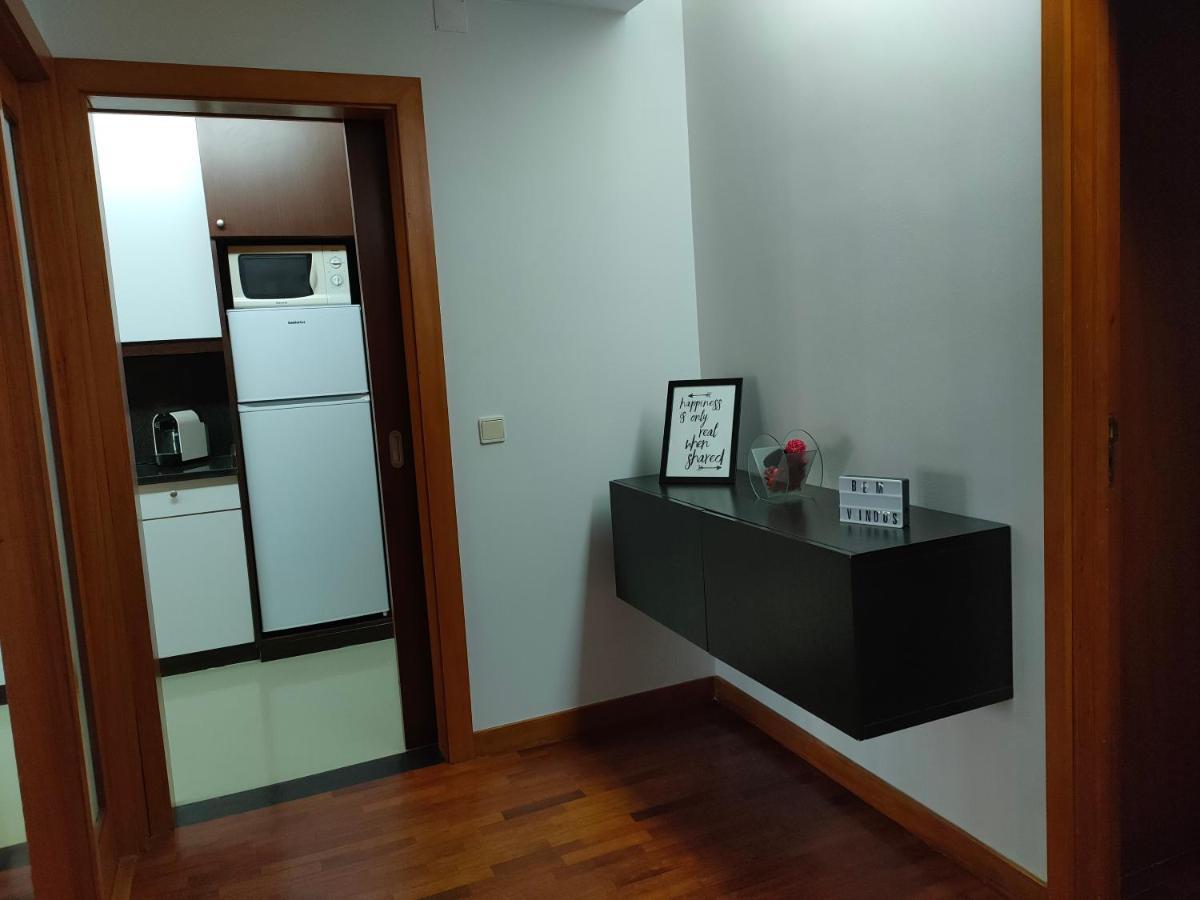 House4U Apartment บีลาโนวาเดกายา ภายนอก รูปภาพ