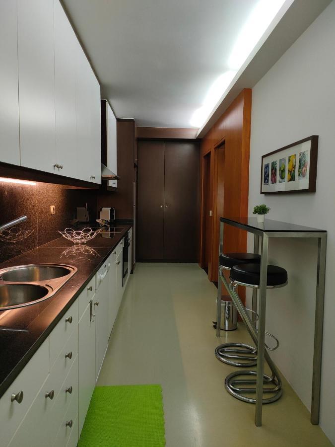 House4U Apartment บีลาโนวาเดกายา ภายนอก รูปภาพ